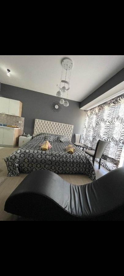 Apartmani 2 Ss Ohrid Exterior photo